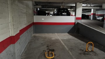 Plaza de parking subterránea en venta.